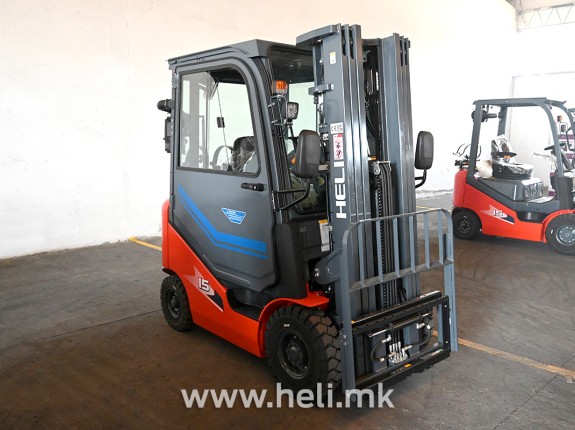HELI 1500 kg CPQYD15 Plin-Benzin Viluskar - HMK038
